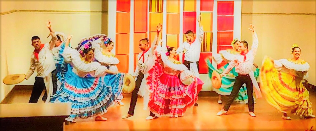 Danza Folclorica Colombiana en Londres - Grand Gala Talentos 2019 - Bambuco Palo Negro - Adriana, Sandra, Tati, Francia, Johanna, Jenny, Juan Pablo, Libardo, Ney.jpg