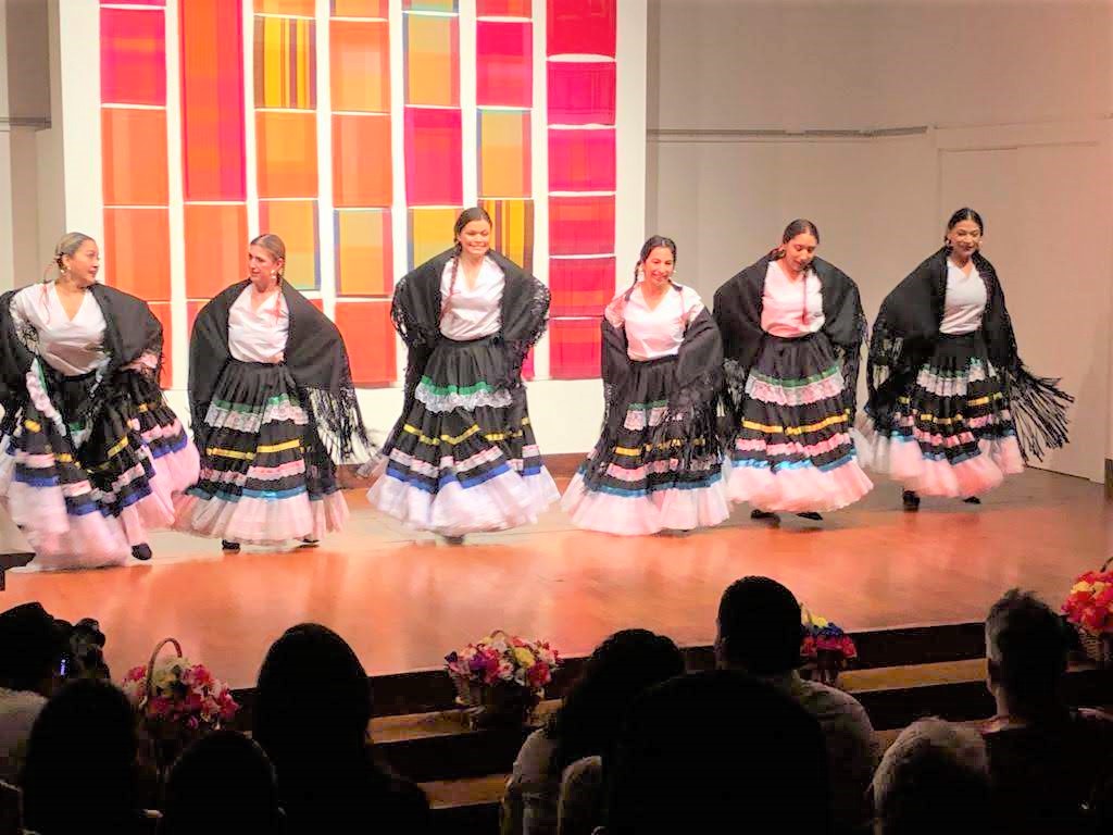 Danza Folclorica Colombiana en Londres - Grand Gala Talentos 2019 - Son Sureño, Performed by Eleida, Vanessa, Liss, Jenny, Adriana & Francia.jpg